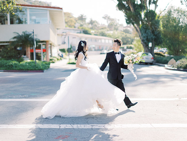 Stylish Engagement Session Photos