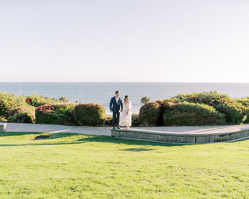 San Clemente Cliff Beach Engagement Session