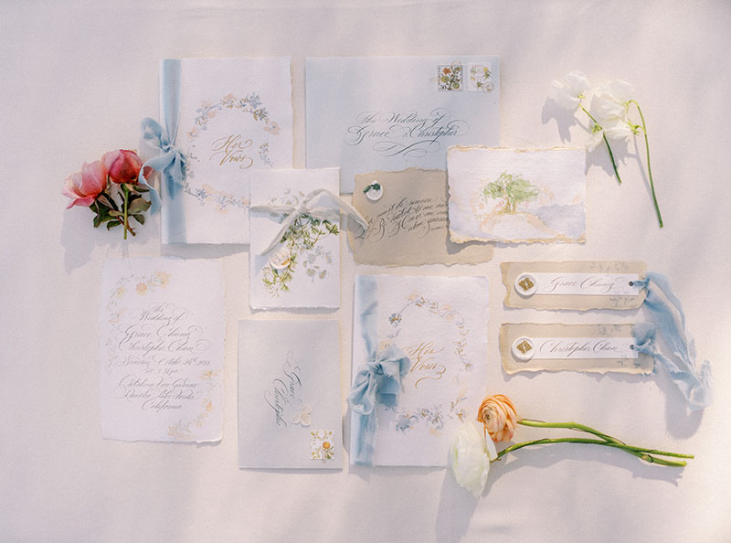 Lay Flat Wedding invitations