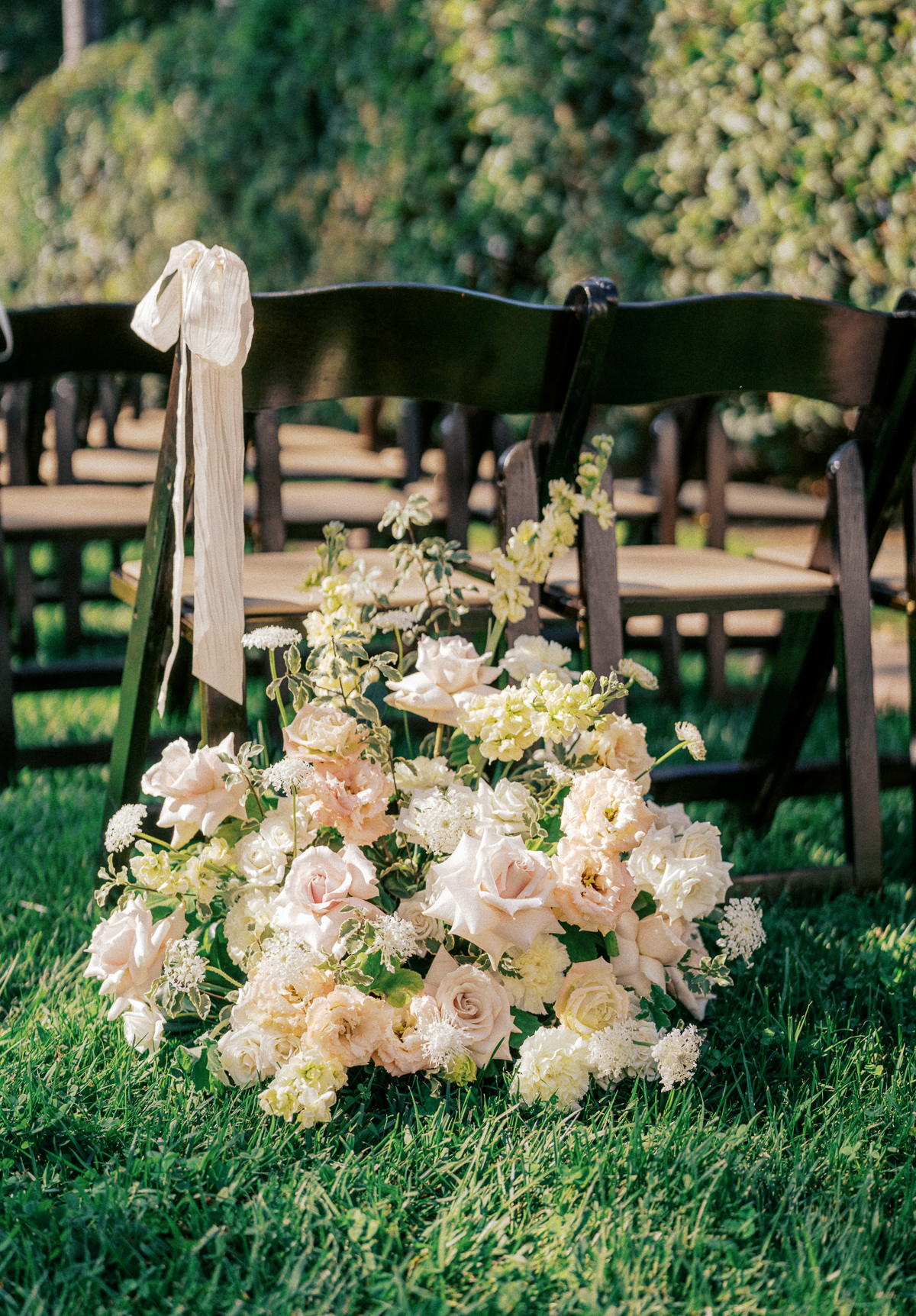 wedding ceremony flowers